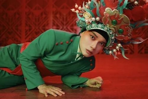 Nhạc trào phúng: Ít nhưng chất