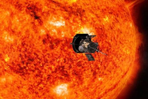 Tàu vũ trụ NASA vẫn 'lành lặn' khi đến gần nhất với Mặt Trời