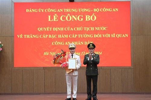 Thứ trưởng Bộ Công an Nguyễn Ngọc Lâm được thăng cấp bậc hàm từ Thiếu tướng lên Trung tướng