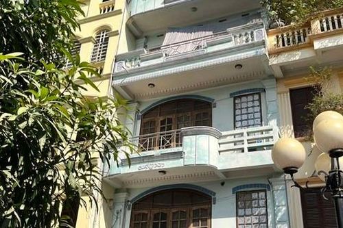 Điều tra vụ đôi nam nữ tử vong trong nhà nghỉ ở Hà Nội