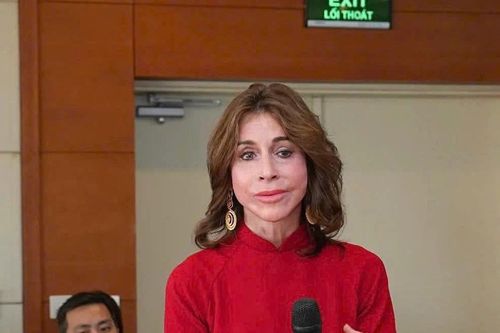 Người nước ngoài duy nhất được trao Giải thưởng Tình nguyện Quốc gia năm 2024