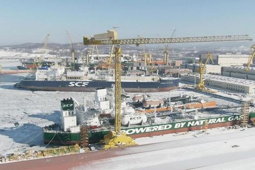 Nga trình làng tàu phá băng nội địa đầu tiên cho dự án LNG ở Bắc Cực