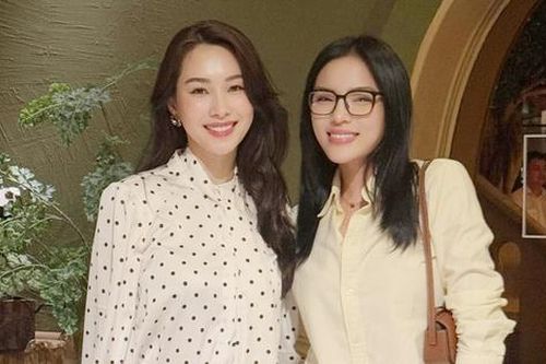 Nhan sắc của Miss Universe Vietnam bên 'thần tiên tỷ tỷ' khi hội ngộ chung một khung hình