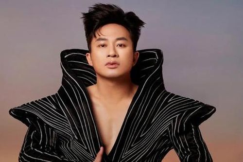 'Tái sinh'' của Tùng Dương bất ngờ lọt top 1 Trending trên YouTube