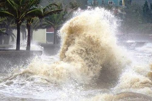 Vừa 'chào tạm biệt' bão số 10, gần Biển Đông lại sắp xuất hiện áp thấp mới