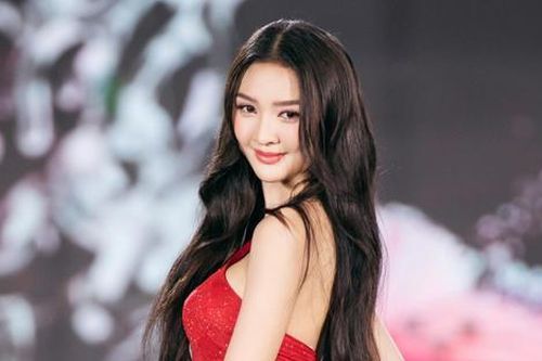 30 cô gái Hoa hậu Quốc gia Việt Nam 2024 trình diễn áo tắm cực nóng bỏng