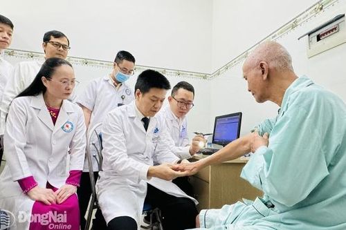 Điều trị bệnh vảy nến ra sao?