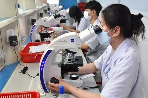 Đào tạo nhân lực y tế gặp nhiều thách thức