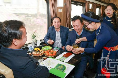 Vận hành thử tàu du lịch Hà Nội - Thái Nguyên