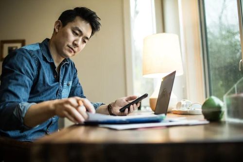 5 thói quen giúp quản lý tài chính cá nhân hiệu quả trong năm mới