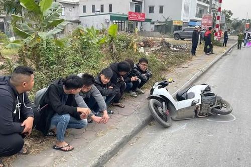 Truy bắt nhóm đối tượng mang theo hung khí hành hung người đi đường lúc rạng sáng