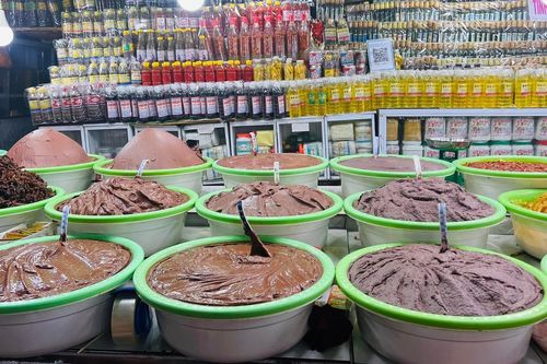 Ẩm thực Huế - quá khứ huy hoàng và di sản cho hậu thế