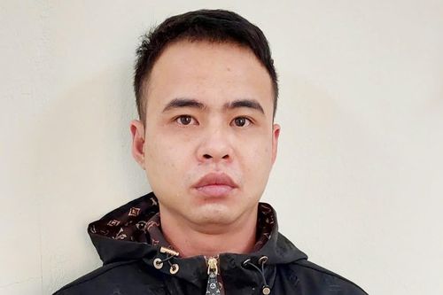 Cách kiếm tiền 'lạ' của gã trai có 2 tiền án