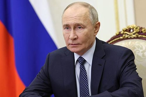 Tổng thống Nga Putin điện đàm với người đồng cấp Azerbaijan liên quan vụ máy bay rơi