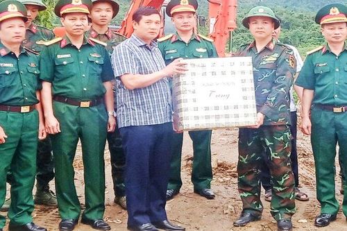 Trưởng Ban Dân vận Tỉnh ủy Thái Nguyên tự nguyện nghỉ hưu trước tuổi