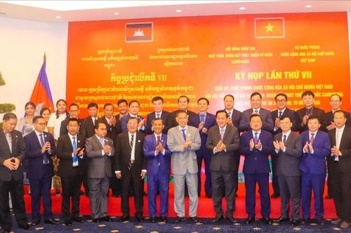Phối hợp tu bổ, tôn tạo Đài Hữu nghị Việt Nam - Campuchia