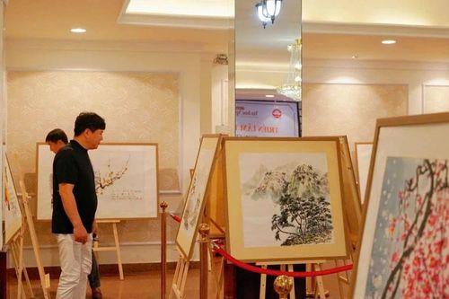 Triển lãm tranh nghệ thuật giao lưu văn hóa Việt Nam - Hàn Quốc