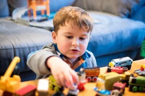 Cảnh giác với việc trẻ nhét dị vật vào mũi