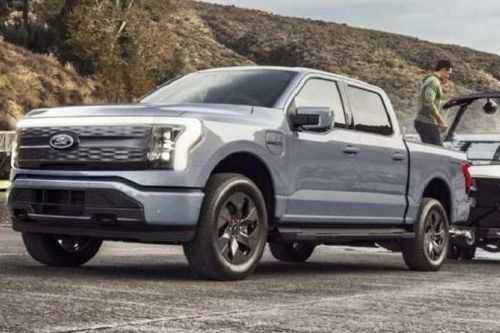 Triệu hồi gần 12.000 xe Ford F-150 Lightning tại Mỹ do lỗi hệ thống lái