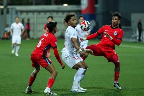 Dù sở hữu tới 4 cầu thủ từng vô địch AFF Cup, Singapore vẫn đối mặt với 'đỉnh núi khó vượt'