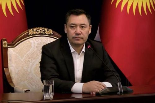 Trung Quốc, Kyrgyzstan và Uzbekistan hợp tác xây đường sắt tránh Nga