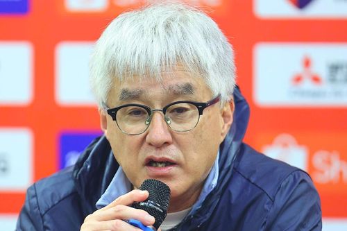 HLV Singapore: Tuyển Việt Nam sẽ chơi tốt ở chung kết ASEAN Cup
