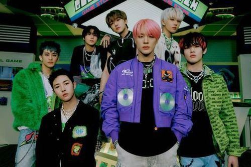 Mô hình 'nhóm nhỏ' có đang làm giảm giá trị nhóm nhạc lớn tại Kpop?