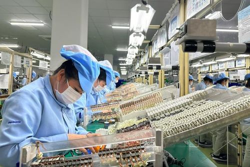 Đạt 132,3 tỷ USD, xuất khẩu phần cứng, điện tử năm 2024 bật tăng mạnh trở lại