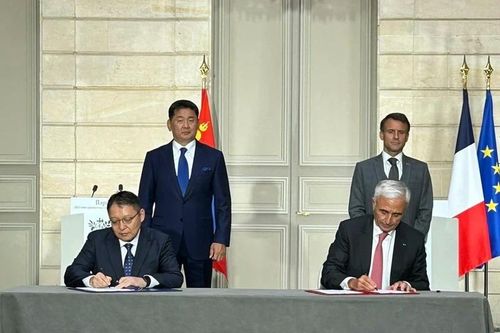 Mông Cổ và Pháp đạt thỏa thuận khai thác uranium trị giá 1,6 tỷ USD