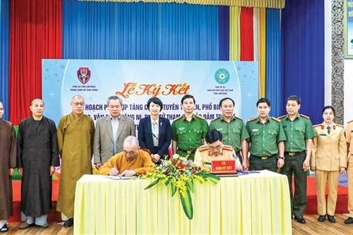 Đồng lòng, chung sức đảm bảo trật tự an toàn giao thông