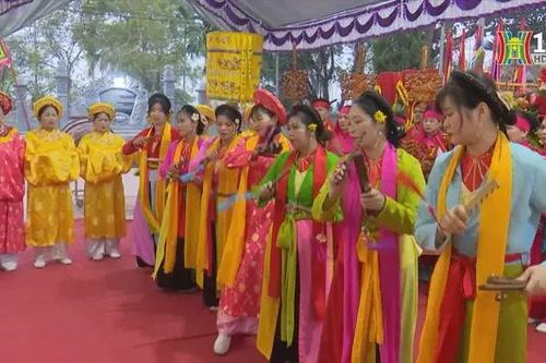 Hà Nội nâng cao chất lượng du lịch di sản ngoại đô