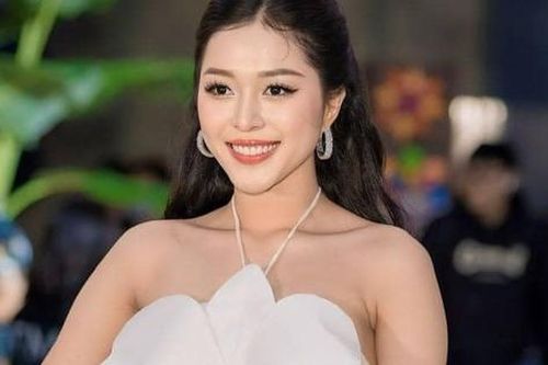 'Soi' ứng xử của Tân Hoa hậu Nguyễn Ngọc Kiều Duy