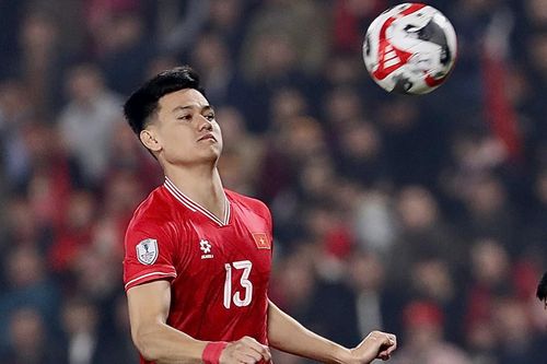 Tấn Tài nguy cơ nghỉ 8 tháng