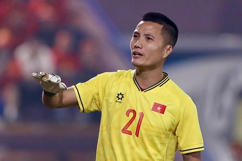 VAR đã đúng khi từ chối bàn thắng của Singapore