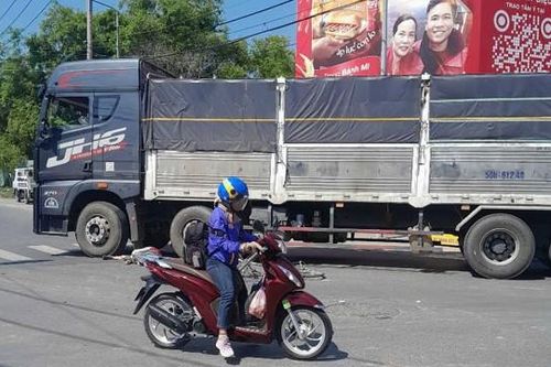 Tai nạn giao thông mới nhất 30/12/2024: Xe tải ôm cua, nữ công nhân thiệt mạng