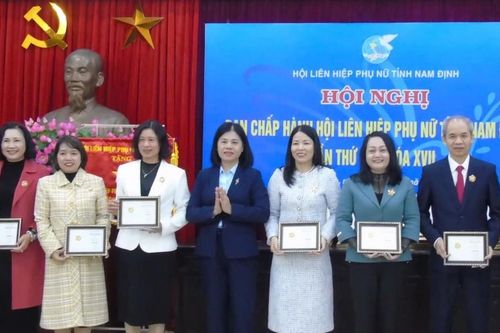 Nam Định: Nâng cao nhận thức pháp luật, góp phần xây dựng hình ảnh người phụ nữ thời đại mới