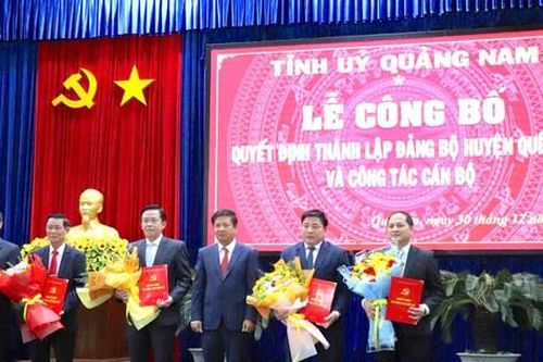 Quảng Nam công bố thành lập Đảng bộ huyện Quế Sơn và công tác cán bộ