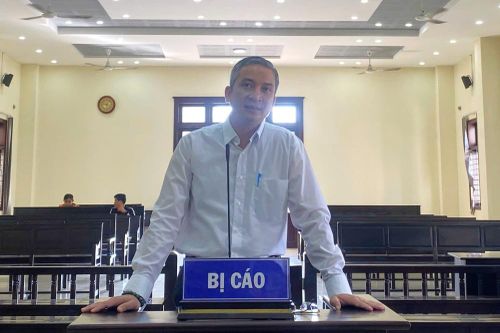 Bị phạt 800 triệu đồng vì xả thải trái phép ra môi trường