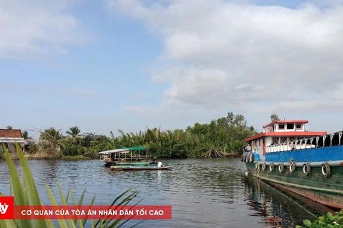 Sà lan va chạm ghe chở vật liệu xây dựng, một người tử vong