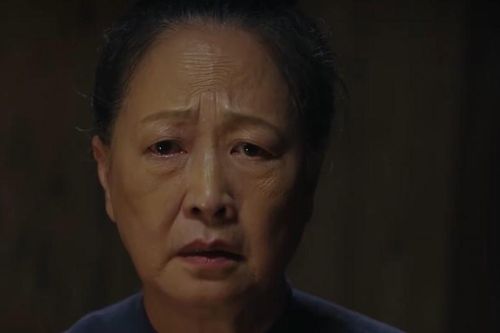 'Không thời gian' tập 21: Bà Hồi đau khổ khi ngăn cản tình yêu của con gái