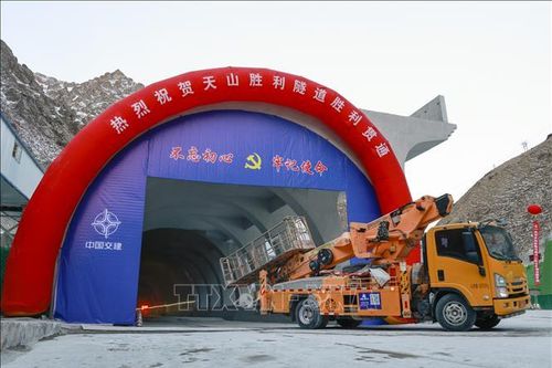 Trung Quốc hoàn thành xây dựng đường hầm cao tốc dài nhất thế giới