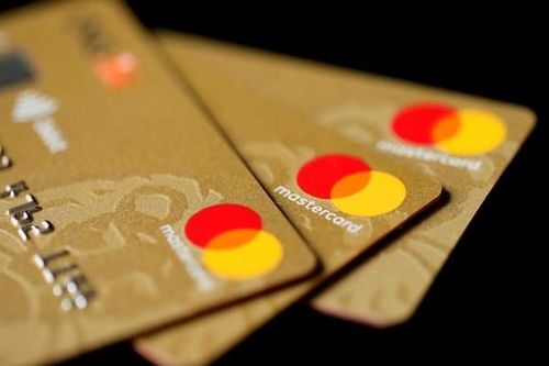 Tỷ lệ vỡ nợ thẻ tín dụng tại Mỹ chạm mốc báo động