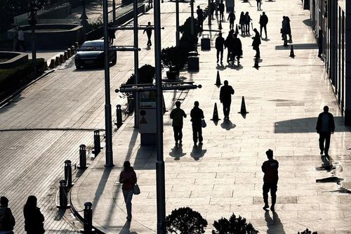 Giới trẻ Trung Quốc đổ xô ứng tuyển vào các vị trí công chức nhà nước