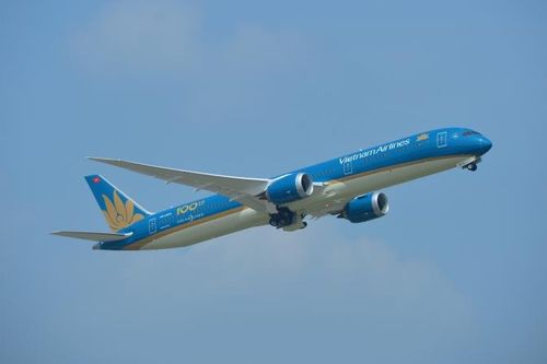 Vietnam Airlines báo lãi kỷ lục