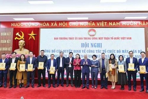 Ủy ban Trung ương Mặt trận Tổ quốc Việt Nam còn 8 đầu mối sau tinh gọn...