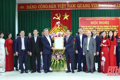 Công bố Quyết định thành lập Đảng bộ phường Phú Sơn