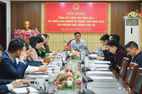 Phấn đấu khởi công 19 dự án, hoàn thành 50 dự án về giao thông trong năm 2025