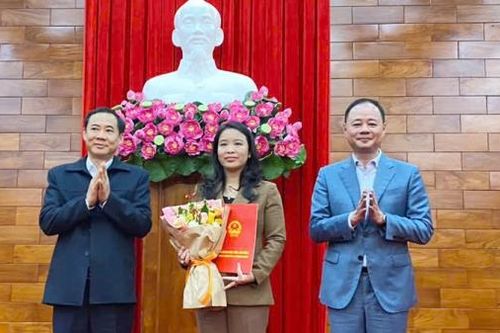 Đồng chí Huỳnh Thị Phương Duyên được bổ nhiệm giữ chức Giám đốc Sở Y tế Lâm Đồng