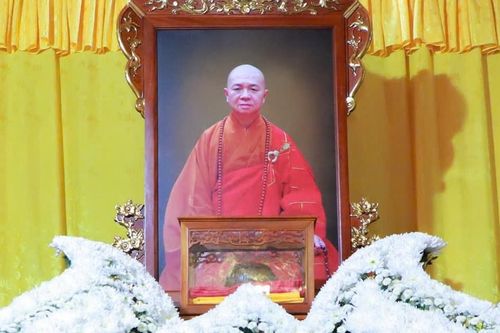 Lễ nhập kim quan Hòa thượng Thích Trung Phú tại chùa Thái Nguyên (TP.Thủ Đức)