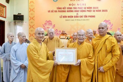 Phật giáo Q.6 thực hiện hoạt động từ thiện năm 2024 với tổng trị giá hơn 25 tỷ đồng